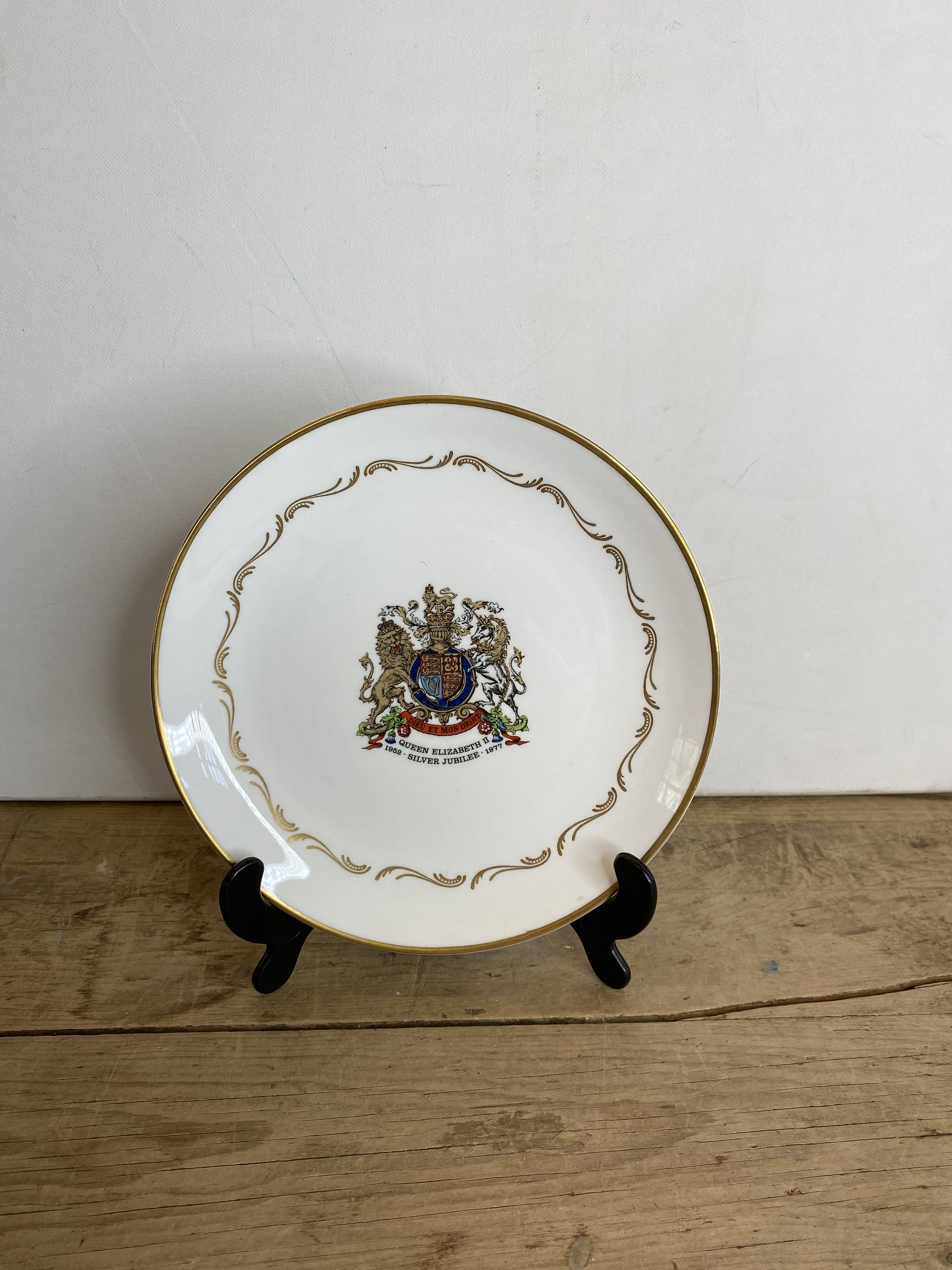 Staffordshire Souvenir Plate - Etsy Singapore