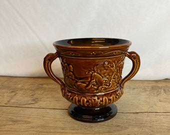 Vintage Sylvac 4666 Neptune Dolphin Handled Urn Plant Pot / Vase in Brown. Made in England In Good Condition