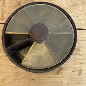 Rare Vintage Circular Brown Bakelite Desk Tidy Organiser Carousel Regd. Design 797155.