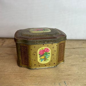 Vintage Unnamed Gold Tin with Floral and Spot Design - Collectable Display Piece. Good Condition