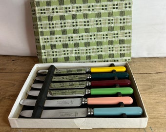 Vintage Bright Colourful 6 Piece Harlequin Cutlery Set With Yellow, Blue, Green, Pink Handles. Great Set Made in Sheffield Good Condition