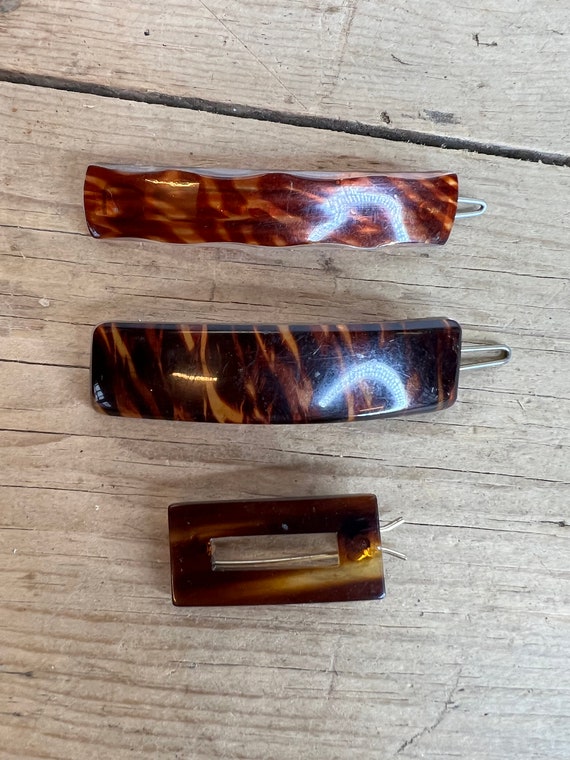 Tortoiseshell Curved Hair Clips Trio German Barrettes Bead Antique Celluloid Vtg Vintage Tortoise Shell Barrette - Etsy main image 2