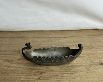 Vintage Norge Norwegian Small Viking Boat Salt Pot / Cellar. Good Condition.