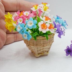 Handmade Clay Miniature Daffodil Flower, Dollhouse Decor (1:12 Scale)