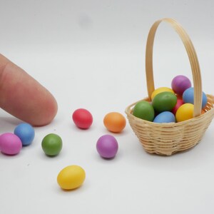 Handmade Miniature Easter Eggs in Bamboo Basket – 1/12 Scale Dollhouse ...