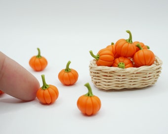 Miniature Clay Pumpkins: Halloween Dollhouse Decor, 1/12 Scale, 10pcs