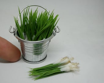 10 pcs Miniature spring onions clay vegetable Clay green onions clay Scallions clay Dollhouse Handmade 1/12 scale