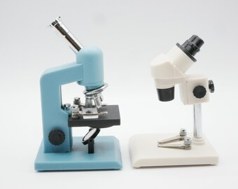 1 microscope miniature bleu, mini outil de laboratoire pour maison de poupée scientifique STEM, kit de maison de poupée pour maison de poupée à l'échelle 1:12 1 microscope miniature bleu, mini outil de laboratoire pour maison de poupée scientifique STEM, kit de maison de poupée pour maison de poupée à l'échelle 1:12
