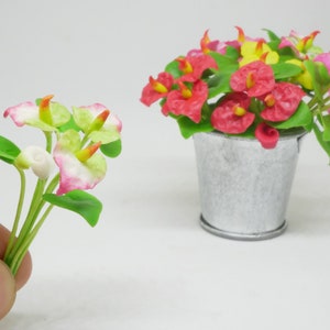 1 Pc Miniature  of Anthurium Flower Clay Miniature Dollhouse Handmade Decoration 1:12