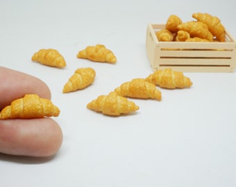 10 pcs Miniature Croissant Clay Food Clay Bread Clay Dollhouse Handmade 1/12 scale