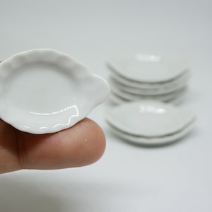5 pcs Miniature White Oval Plate Dish Ceramic Dollhouse Kitchenware 1/12 scale