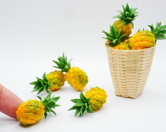 1 pc Miniature Pineapples Clay Fruits Handmade Dollhouse Doll Fruit Clay