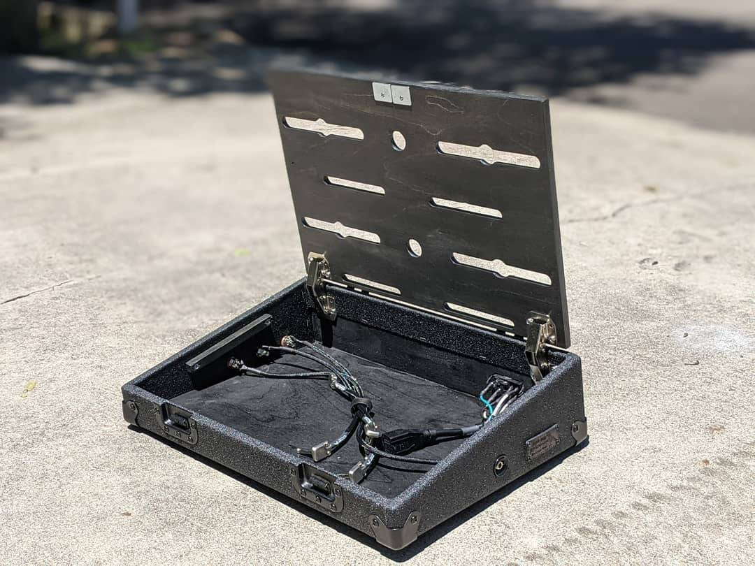 Pedalboard with detachable lid made to order. Effects pedal Etsy