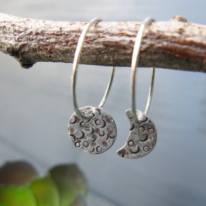 Celestial MOON oxidised hammered sterling silver hoop earrings. Mismatched silver moon earrings. Black silver. Cute gift.