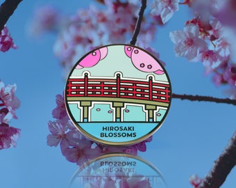 Broche en émail japonais