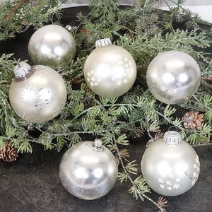 Palline vintage per albero di Natale, palline di Natale anni &#39;60 / &#39;70, palline - argento Decorazioni per alberi di vetro
