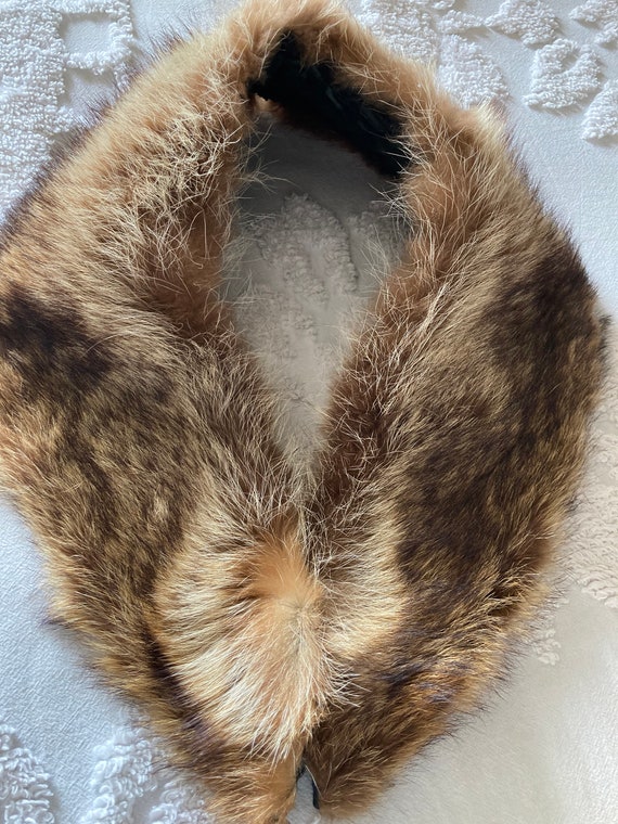 Vintage real fur collar