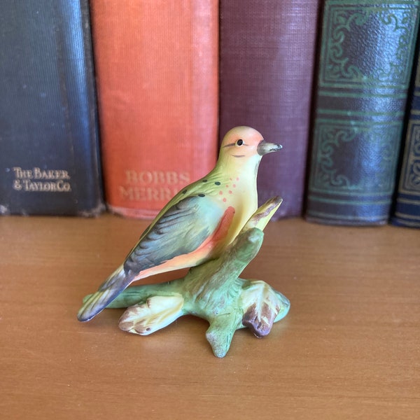 Royal Cornwall small porcelain bird figurine, 1982, mourning dove