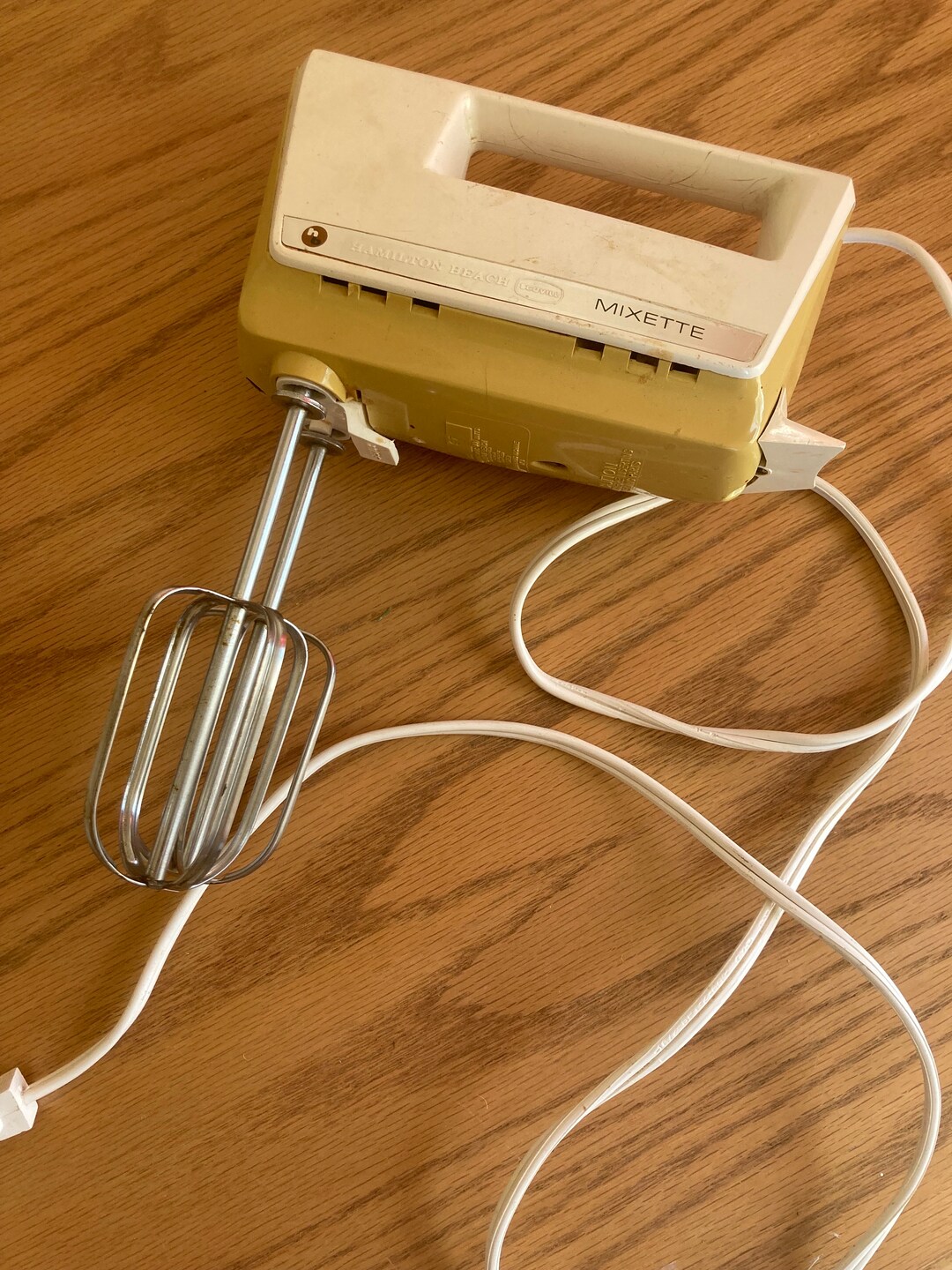 Vintage Hamilton Beach Scovill Hand Mixer Etsy