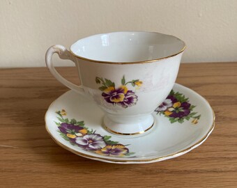 Clarence Bone China Made in England Teacup and Saucer, Pansies - Etsy