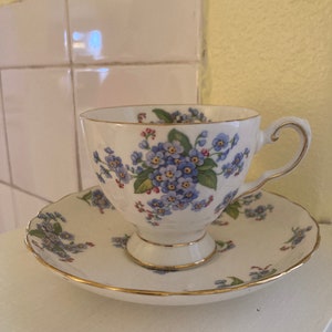 Tuscan “Forget-Me-Not” bone china teacup, made in England
