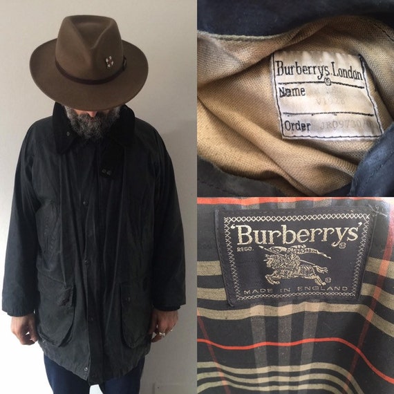 Burberry's wax jacket padded size L blue