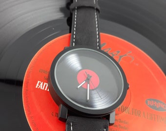 Herrenuhr VINYL Armbanduhr, angepasst, Jahrestagsgeschenk, Geschenk für sie, Geschenk für ihn, Geschenkideen, Geburtstagsgeschenk, Geschenk für Männer