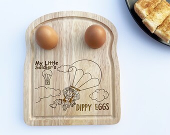 Uovo di scompiglio parashoot personalizzato - Tavola per uova per la colazione in legno - Idea regalo perfetta - Rendere divertente la colazione - Uova di eggcellent per bambini