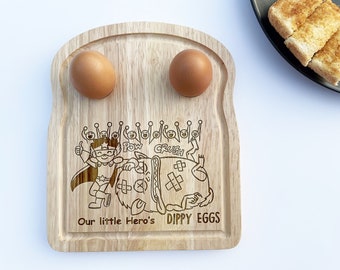 Monster Hero Dippy Egg personalizzato - Tavola per uova per la colazione in legno - Idea regalo perfetta - Rendere divertente la colazione - Uova di eggcellent per bambini