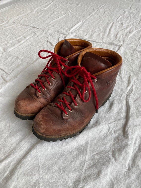 vintage vasque boots
