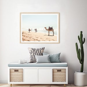 Camel and Surfers Print, Beach Print, Coastal Wall Decor, Bohemian Art Print, Neutral Home Decor, Photography Poster, Modern Boho zdjęcie 7