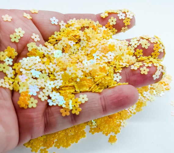Yellow Iridescent Daisy Flower Flowers Fun Party Confetti - Etsy