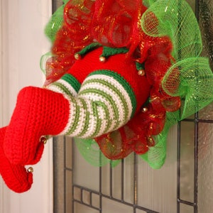 Elf Stuck in My Wreath! Christmas Amigurumi Crochet Pattern - PDF Digital File Tutorial