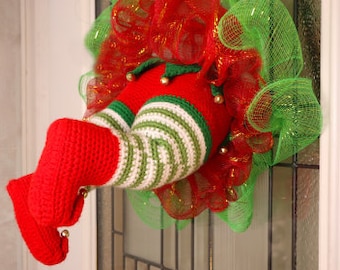 Elf Stuck in My Wreath! Christmas Amigurumi Crochet Pattern - PDF Digital File Tutorial