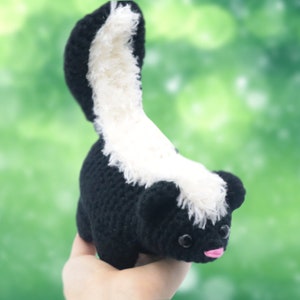Schema Skunk Amigurumi all&#39;uncinetto - Tutorial su file digitali PDF