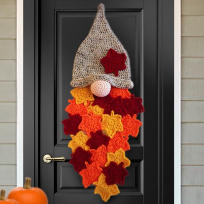 Gnome Leaf Wall Hanging Wreath Fall/Halloween/Autumn Crochet Pattern - PDF Digital File Tutorial