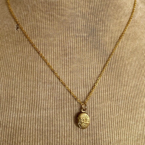 Small Locket Tiny Vintage Oval Etched 
