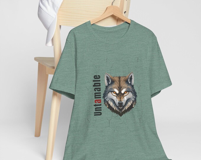 Unisex Short Sleeve Shirt, Great for Animal Lovers, Birthday Gift, Casual Wear, Nature Enthusiasts, Unique Graphic Tee