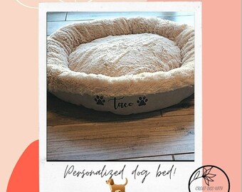 Personalized Dog or CAT Bed, SMALL Dog Bed With Name , CAT bed with name, Puppy Bed, Custom Bed, Donut Bed, Calming Bed For Dog.