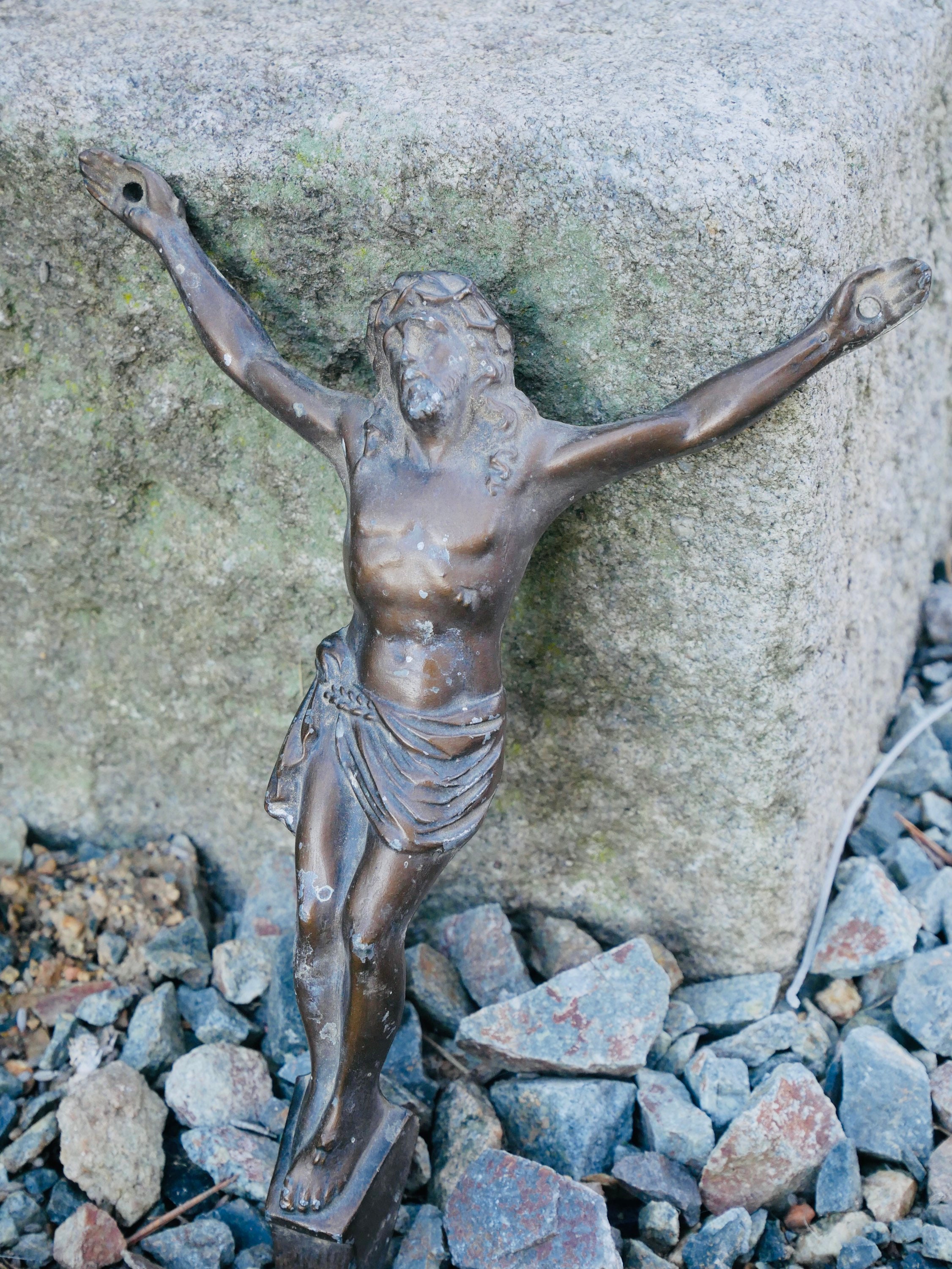 Sculpture Crucifix Christ en Bronze