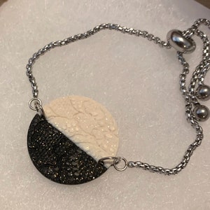 Black and White Lace Imprint Stainless Steel Slider Chain Bracelet