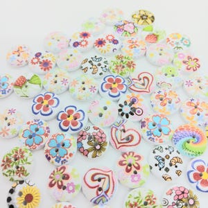 Floral Wooden Sewing Buttons: 15mm Crafting Supplies (10pcs)