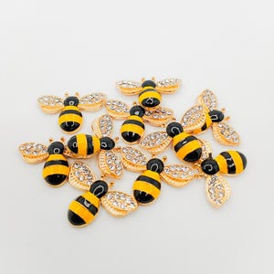 10 Pcs Enamel Bee Embellishments, Rhinestone Enamel Embellishments, Crafting for Halloween DIY, Handmade Crafts