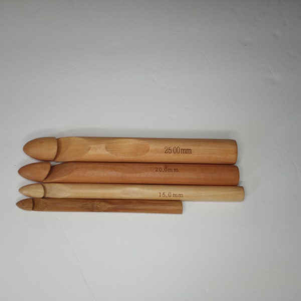 Chunky crochet hook sizes 25mm, 20mm, 15mm, 12mm, wooden crochet needle, huge crochet hooks, large crochet hooks