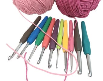 Multi-Color Crochet Hooks: Easy Grip