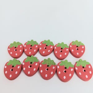 10 Pieces strawberry sewing buttons 23 mm, Wooden buttons, Crafting supplies and tools, Fasteners and closures, Knitting and crochet buttons