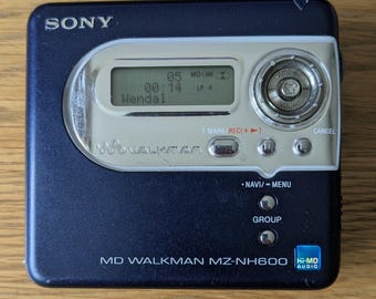 Reproductor de minidisc Hi-MD Sony MZ-NH600