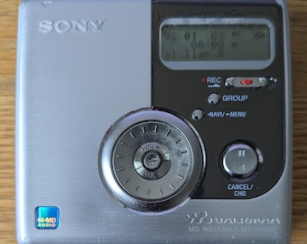 Reproductor portátil de minidisc Sony MZ-NH900