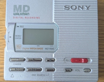 Lecteur minidisc Sony MZ-R90 (défectueux)