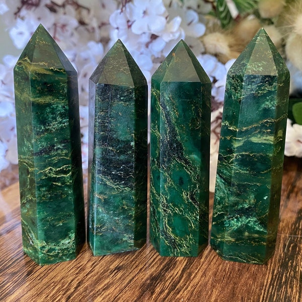 Emerald Crystal Tower Point | Natural Stone Carved & Polished Generator | Metaphysical Home Decor